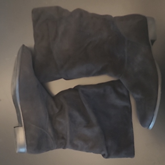 Call it Spring Boots - Picture 2 of 3